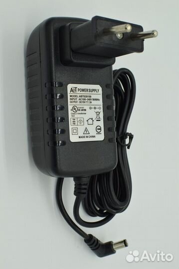 Сетевой адаптер 15V 2A adapter Для yn 330III