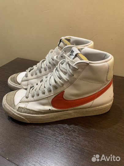 Кроссовки Nike blazer