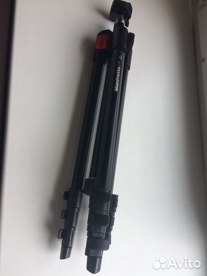 Штатив для фотоаппарата manfrotto