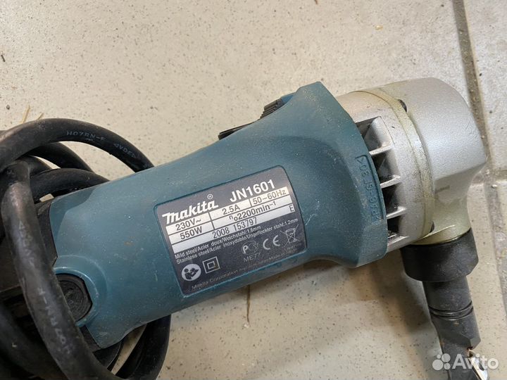 Makita JN1601 ножницы по металлу