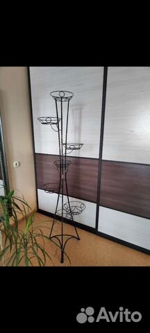 Стойка для цветов