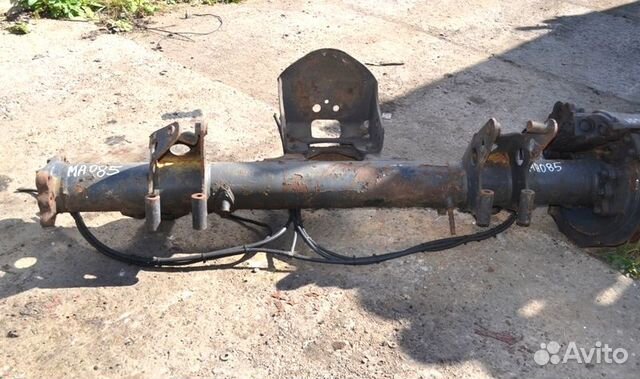 Балка вспомогательного моста MAN TGA 18.460 (01.00