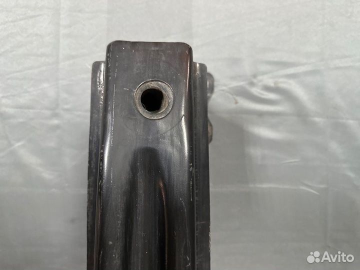 Усилитель бампера задний Skoda Octavia A7