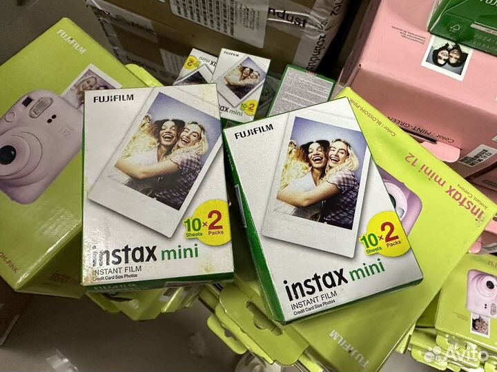 FujiFilm Instax Mini 12