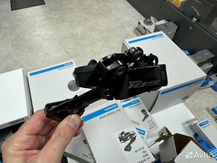 Задний переключатель Shimano 105 DI2 RD R7150