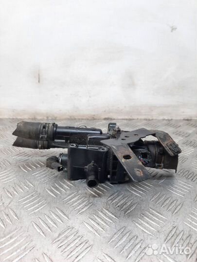 Корпус термостата Opel Astra 1.6 A16XER 2011