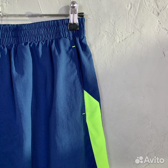 Шорты Under Armour M