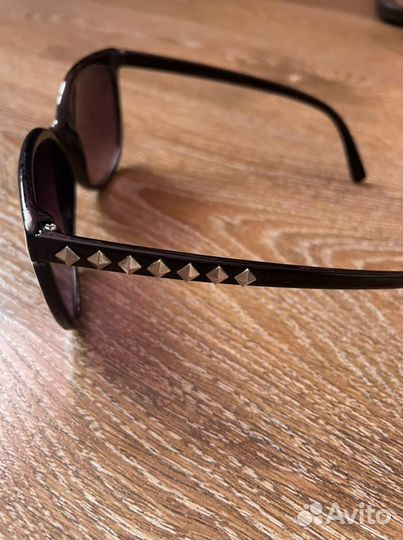 Солнцезащитные очки женские