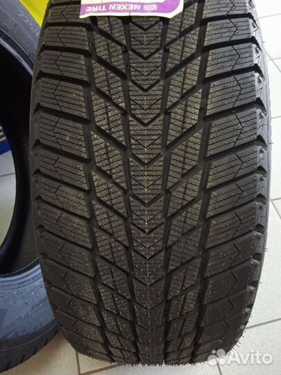 Nexen Winguard Ice Plus 235/45 R18 98T