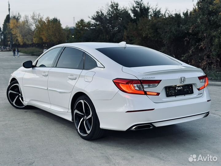 Honda Accord 1.5 CVT, 2018, 59 300 км