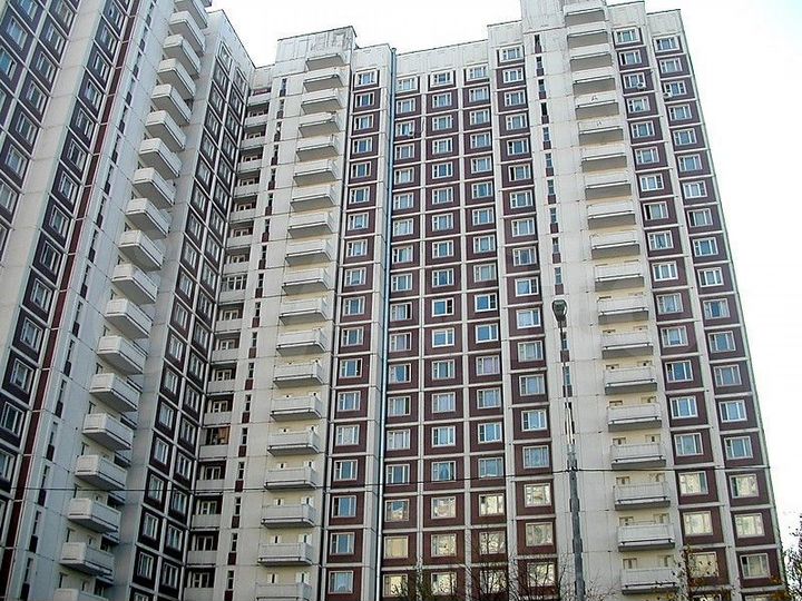 Комната 8,3 м² в 4-к., 20/22 эт.