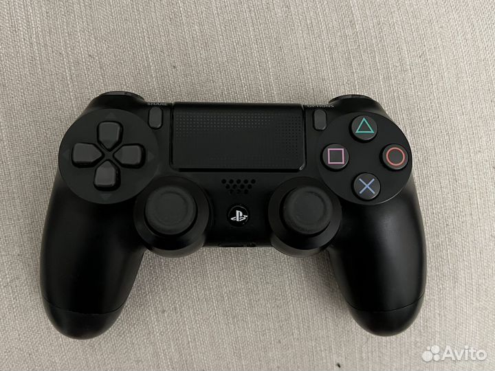 Sony PS4 pro 1tb + игры