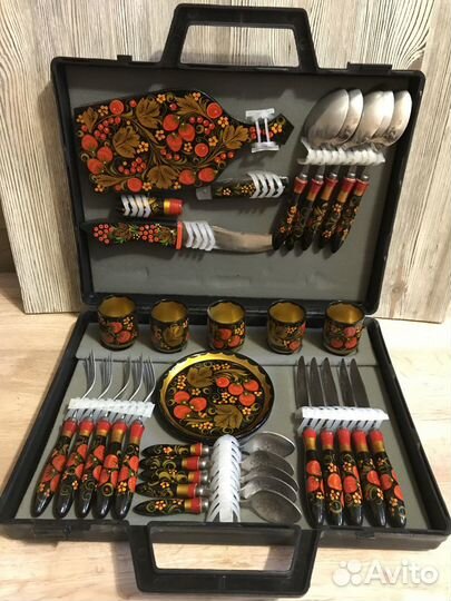 Подарочный набор Хохлома в кейсе