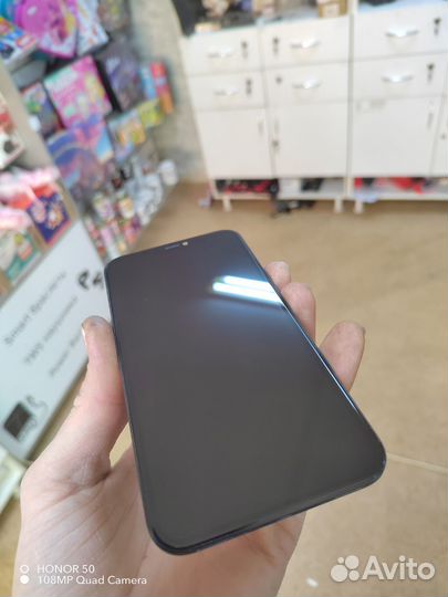 Дисплей на iPhone 11