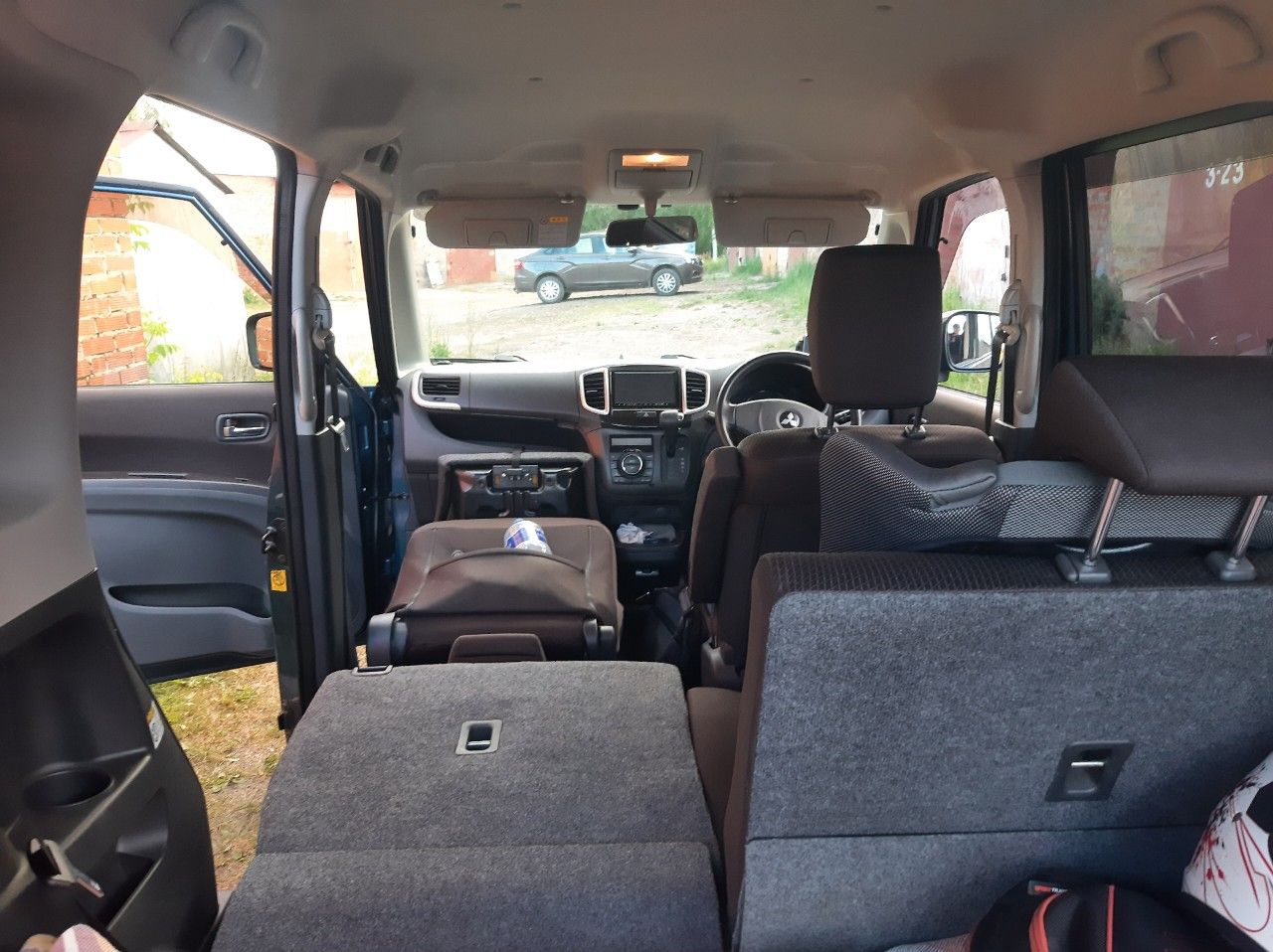 Mitsubishi Delica D2: фото из отзыва