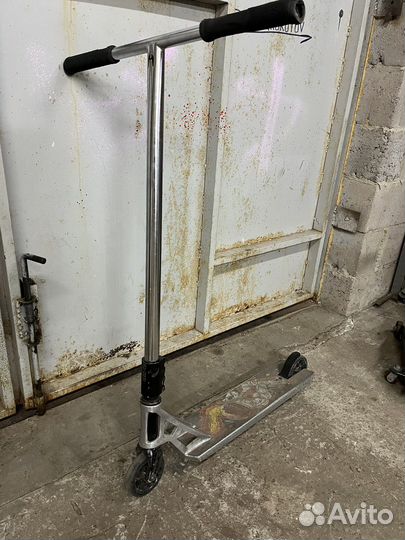 Трюковой самокат