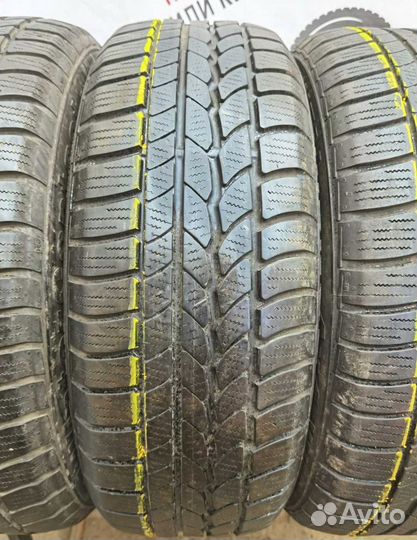 Continental ContiIceContact 4x4 215/60 R17 96H