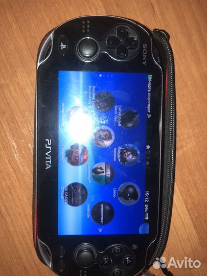 Sony ps Vita прошитая с чехлом