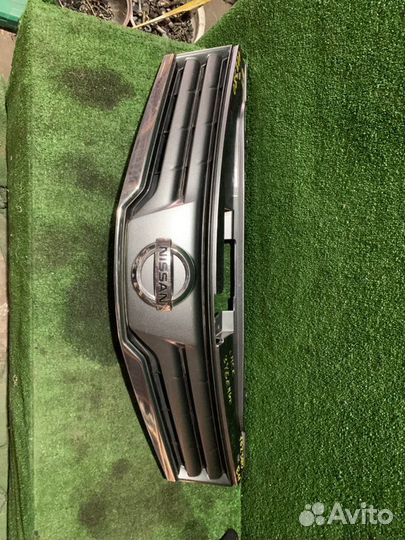 Решетка радиатора Nissan Note E11