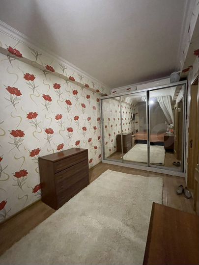 2-к. квартира, 60 м², 2/5 эт.