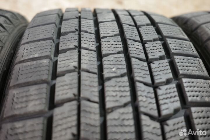 Dunlop DSX-2 215/55 R17 94Q