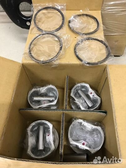 Поршень к-т Mitsubishi Lancer Colt в наличии