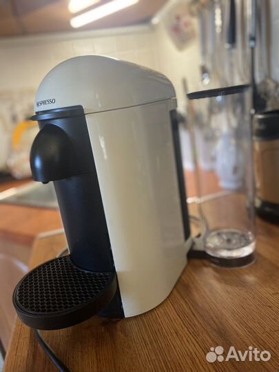 Кофемашина nespresso vertuo