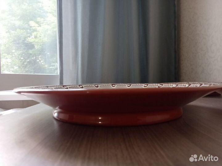 Тарелки керамика Болгария,новые,4 шт