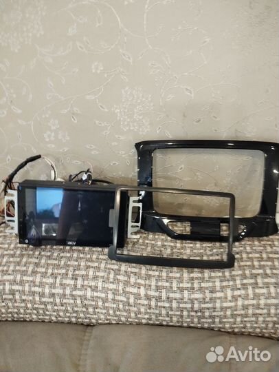 Мультимедийная система для LADA х-рей