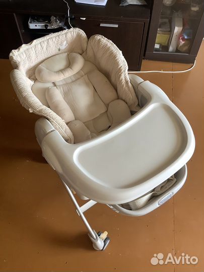 Стульчик для кормления Combi