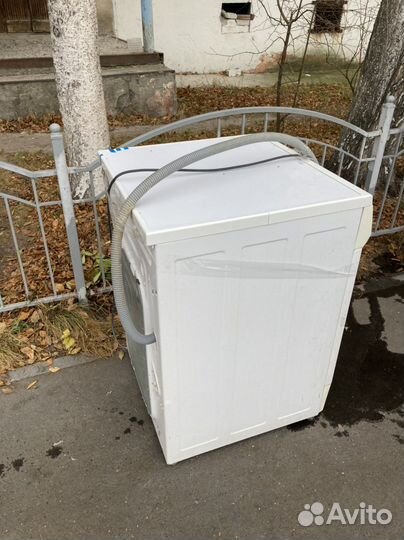 Стиральная машина LG intellowasher 7kg