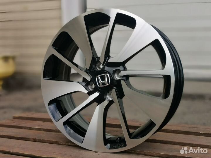 Новая модель диски honda r16