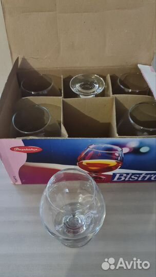 Много кружек и бокалов наборами Pasabahce