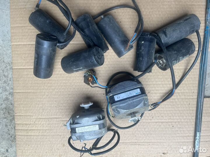 Запчасти для ремонта витринных холодильников