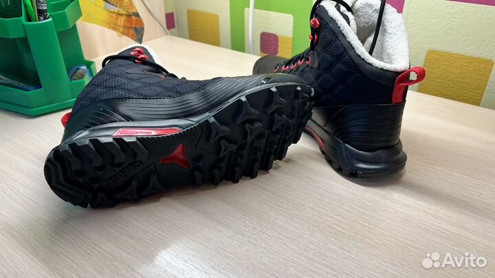 Кроссовки зимние reebok