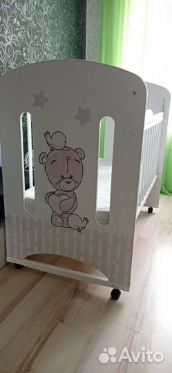 Детская кроватка