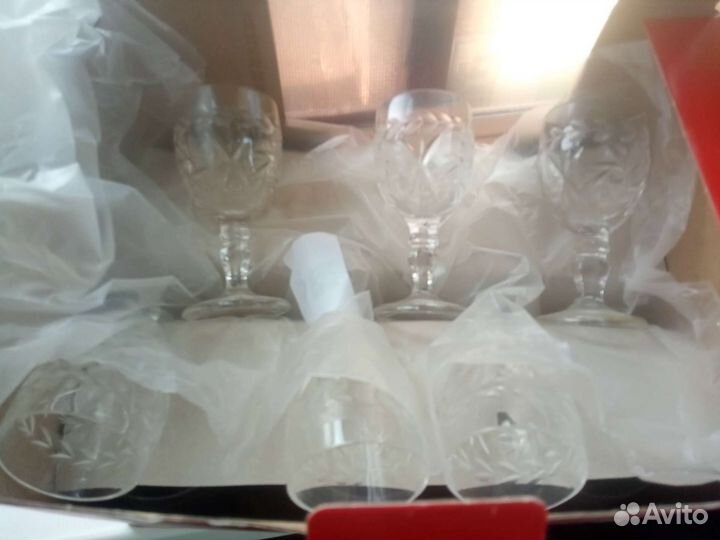 Рюмки на ножке