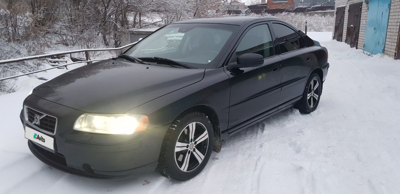 Volvo S60: фото владельца