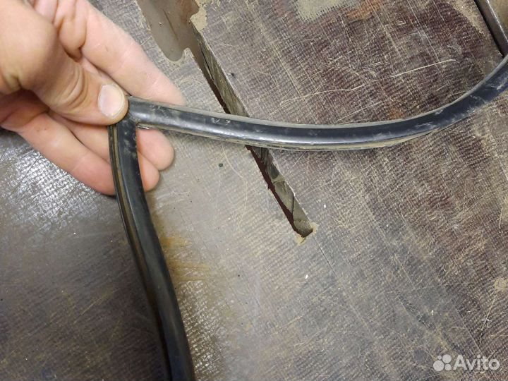 Молдинг лобового стекла Lifan Solano