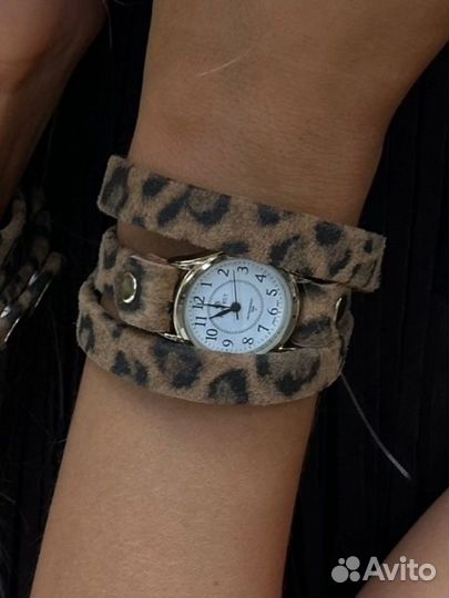 Часы ezhen намотка женские механические