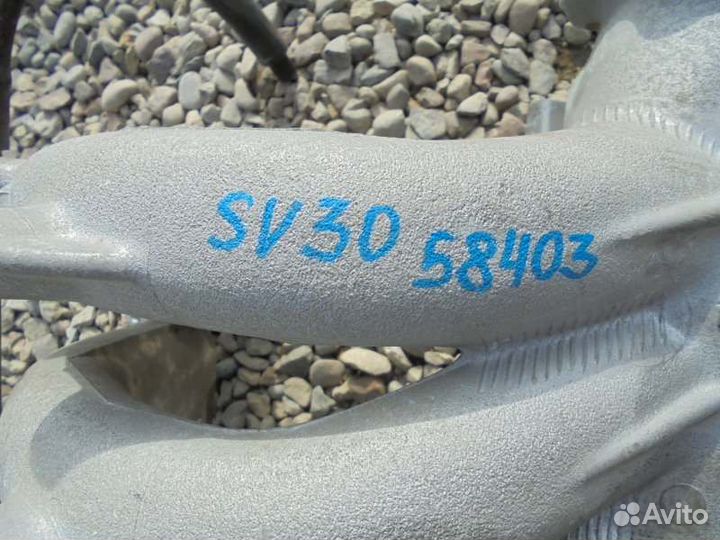 Коллектор впускной Toyota Camry SV30 4S-FE 1991/3