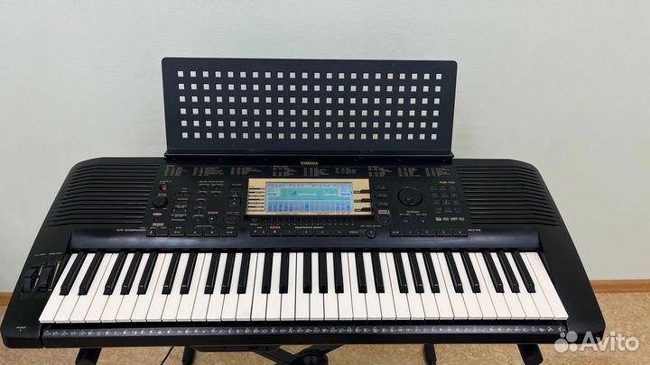 Синтезатор yamaha