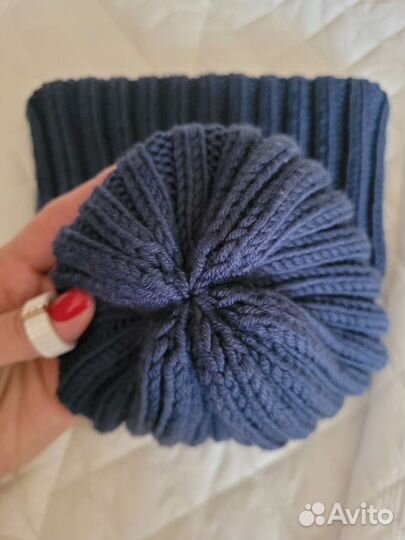 Шапка новая унисекс