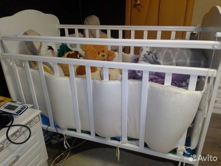 Детская кроватка