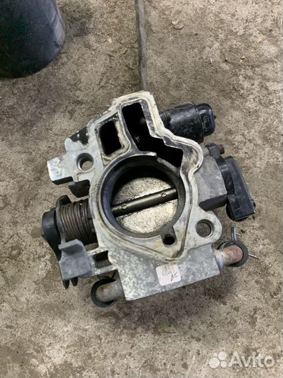 Дросельная заслонка Vaz LADA Priora