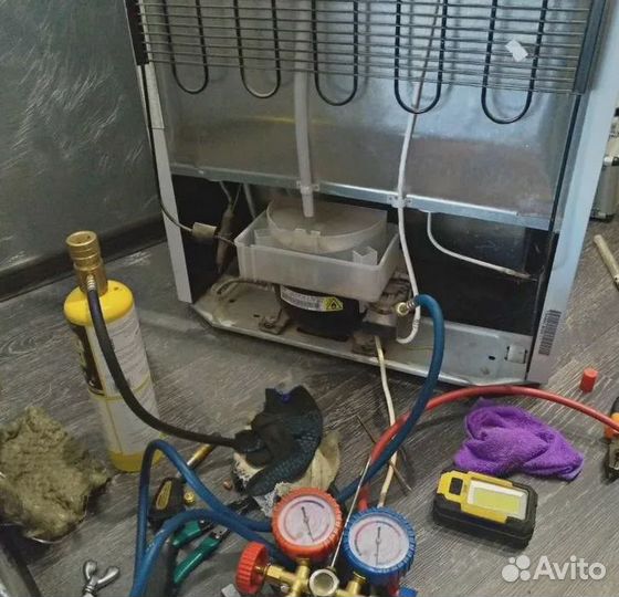 Ремонт стиральных машин и холодильников