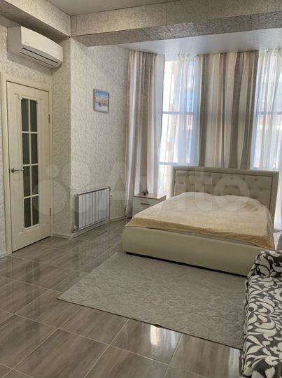 3-к. квартира, 82 м², 2/10 эт.