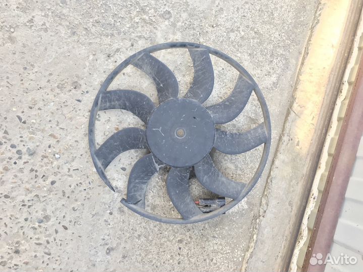 Вентилятор бмв Гран Туризмо 535d