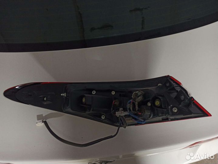 Фонарь камри 70