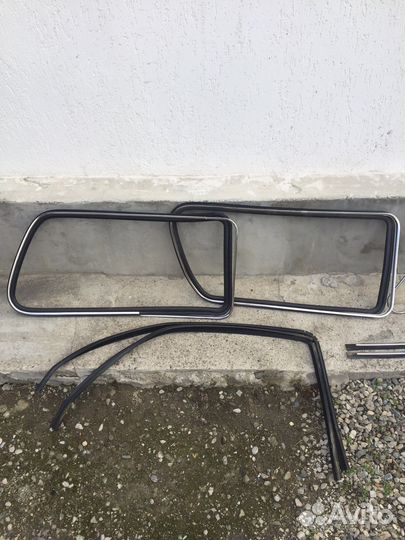 Бархотки и уплотнители на 3 д ниву